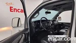 Chevrolet Express Van, 2017 — миниатюра 10