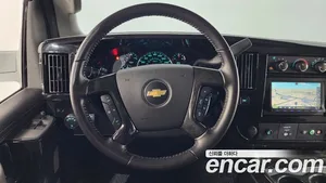 Chevrolet Express Van, 2017 — миниатюра 13