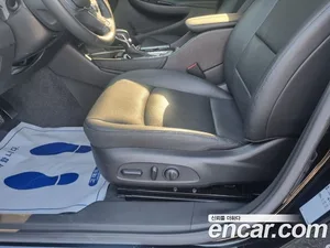 Chevrolet Malibu, 2022 — миниатюра 10