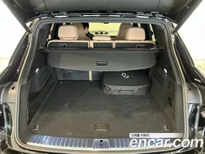 Porsche Cayenne, 2023 — миниатюра 10