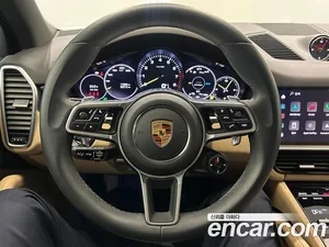 Porsche Cayenne, 2023 — миниатюра 12