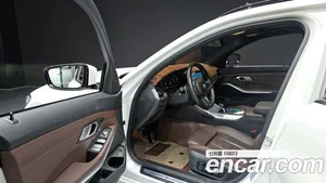 BMW 3-Series, 2022 — миниатюра 13