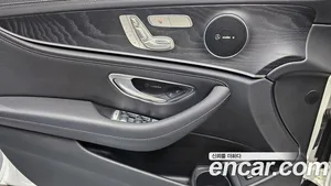 Mercedes-Benz E-Class, 2020 — миниатюра 28