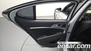Genesis G70, 2017 — миниатюра 15