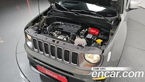 Jeep Renegade, 2022 — миниатюра 6