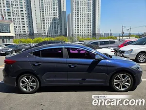 Hyundai Avante, 2017 — миниатюра 5