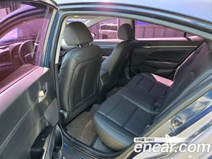 Hyundai Avante, 2017 — миниатюра 12