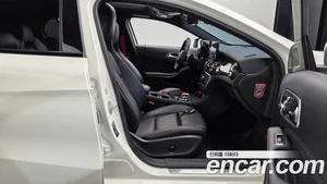 Mercedes-Benz GLA-Class, 2016 — миниатюра 12