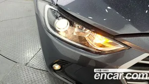 Hyundai Avante, 2017 — миниатюра 8