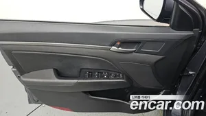 Hyundai Avante, 2017 — миниатюра 14