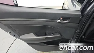 Hyundai Avante, 2017 — миниатюра 15