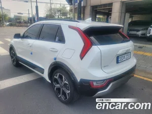 Kia Niro, 2022 — миниатюра 5