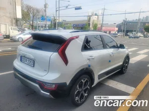 Kia Niro, 2022 — миниатюра 7