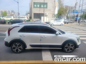 Kia Niro, 2022 — миниатюра 8