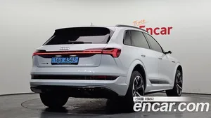 Audi e-tron, 2022 — миниатюра 2