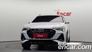 Audi e-tron, 2022 — миниатюра 3