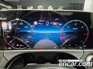 Mercedes-Benz E-Class, 2025 — миниатюра 8