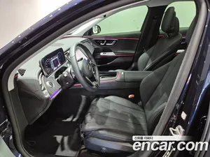 Mercedes-Benz E-Class, 2025 — миниатюра 10