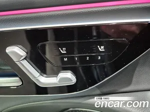 Mercedes-Benz E-Class, 2025 — миниатюра 13