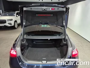 Mercedes-Benz E-Class, 2025 — миниатюра 18