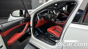 BMW X6M, 2023 — миниатюра 13