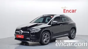 Mercedes-Benz GLA-Class, 2021 — миниатюра 1