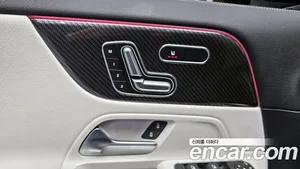 Mercedes-Benz GLA-Class, 2021 — миниатюра 20