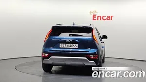 Kia Niro, 2022 — миниатюра 4