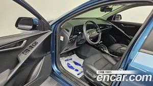 Kia Niro, 2022 — миниатюра 10