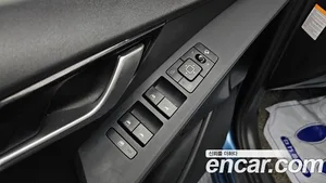 Kia Niro, 2022 — миниатюра 19