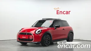 Mini Cooper, 2024 — миниатюра 1