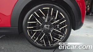 Mini Cooper, 2024 — миниатюра 7
