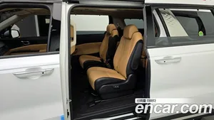 Kia Carnival, 2022 — миниатюра 17