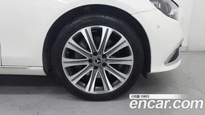 Mercedes-Benz E-Class, 2023 — миниатюра 5