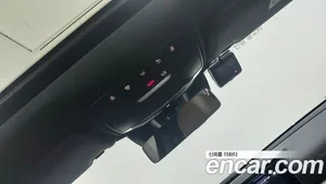 Mercedes-Benz E-Class, 2023 — миниатюра 17