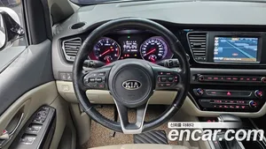Kia Carnival, 2017 — миниатюра 13