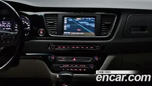 Kia Carnival, 2017 — миниатюра 14