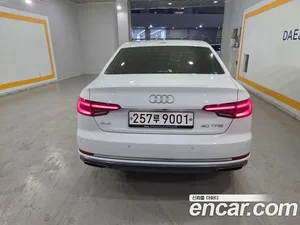 Audi A4, 2019 — миниатюра 5