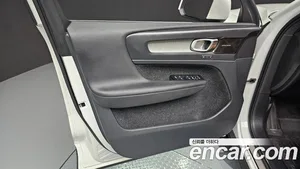 Volvo XC40, 2021 — миниатюра 14