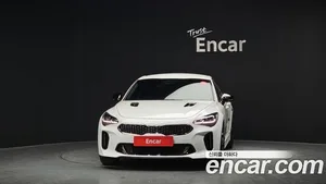 Kia Stinger, 2023 — миниатюра 3