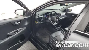 Kia Stonic, 2019 — миниатюра 13