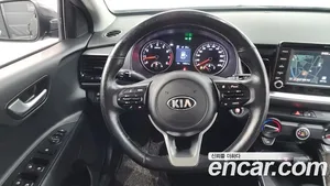 Kia Stonic, 2019 — миниатюра 19