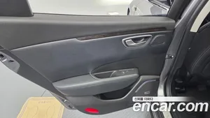 Renault SM6, 2016 — миниатюра 15