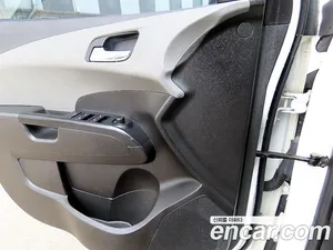 Chevrolet Aveo, 2015 — миниатюра 11
