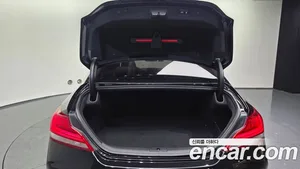 Genesis G70, 2019 — миниатюра 26