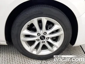 Chevrolet Malibu, 2017 — миниатюра 10
