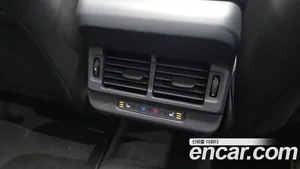 Land Rover Range Rover Evoque, 2025 — миниатюра 17