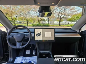 Tesla Model Y, 2025 — миниатюра 10