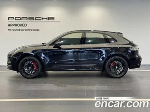 Porsche Macan, 2022 — миниатюра 3