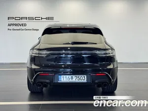 Porsche Macan, 2022 — миниатюра 5